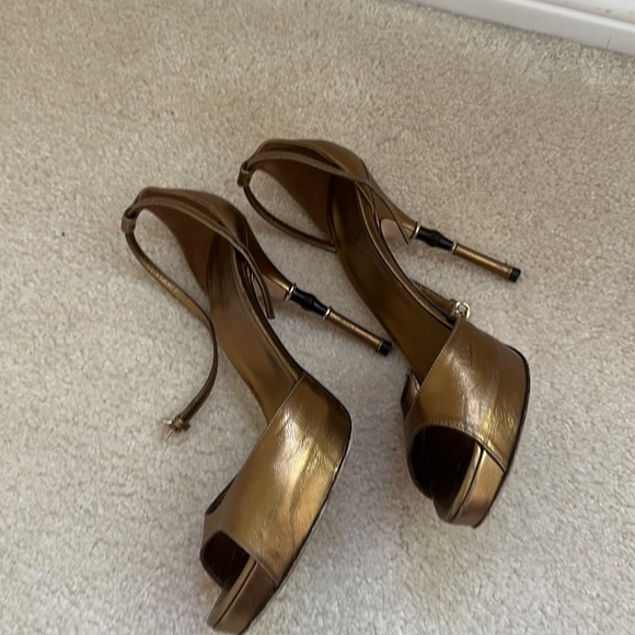 Gucci Shoes - Gucci high bamboo heels 37